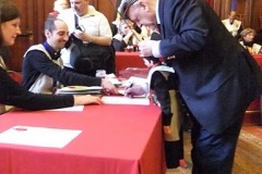 2011011