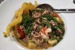 blanquette-de-homard-crevettes-grises-et-petits-legumes